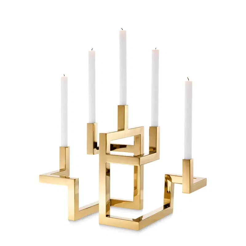 EICHHOLTZ GOUDEN KANDELAAR SKYLINE