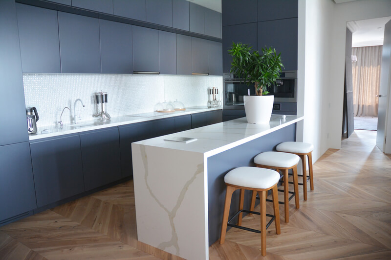 mooie nieuwe keuken interieur